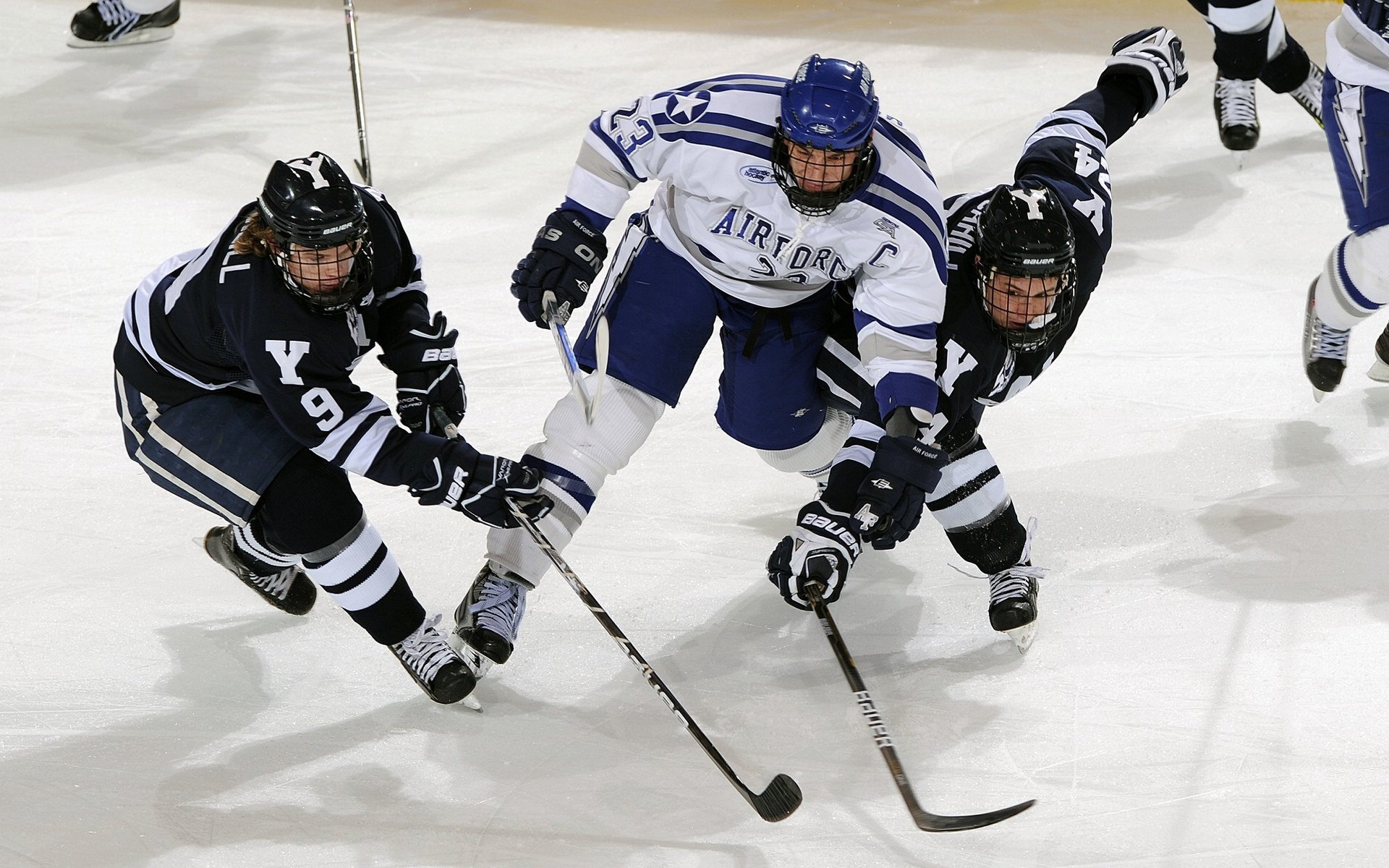 德甲:拜仁补时绝杀多特,积分榜格局再变,德甲拜仁vs多特今天比赛结果